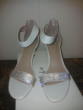 Style & CO Massimo Matteo Ivory Sparkle Ankle-Strap Heels